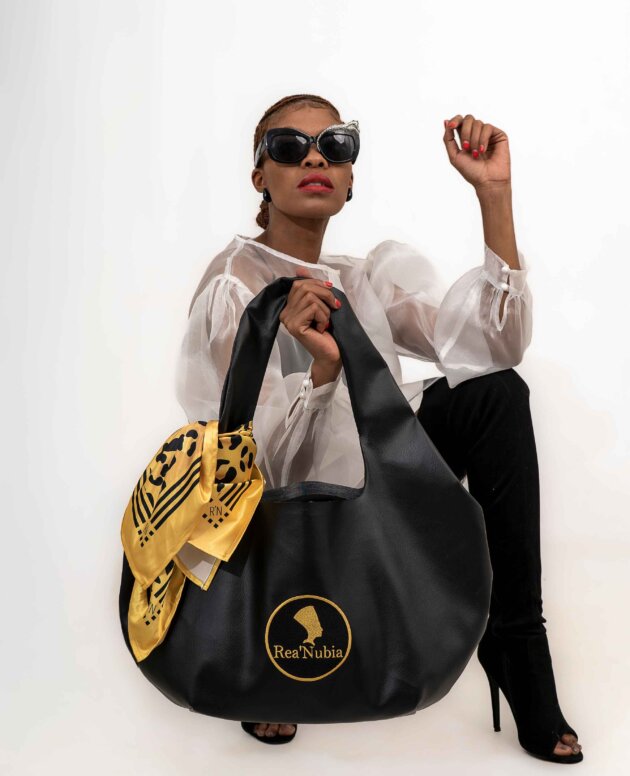 The Maxi NUBIA Bag